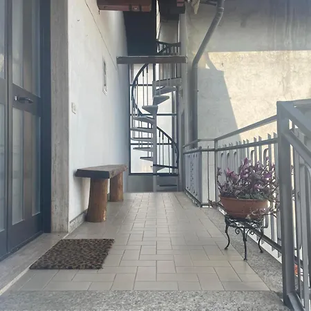 Apartment La Casetta Nel Cortile *