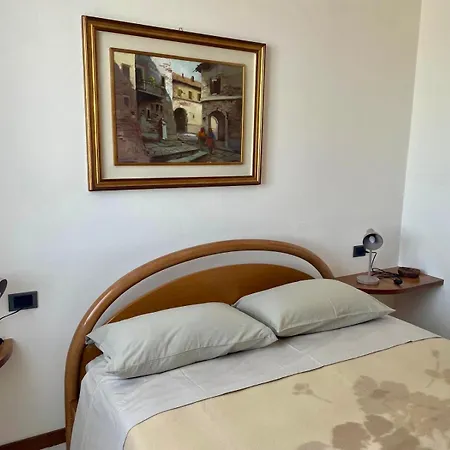 La Casetta Nel Cortile Apartment *